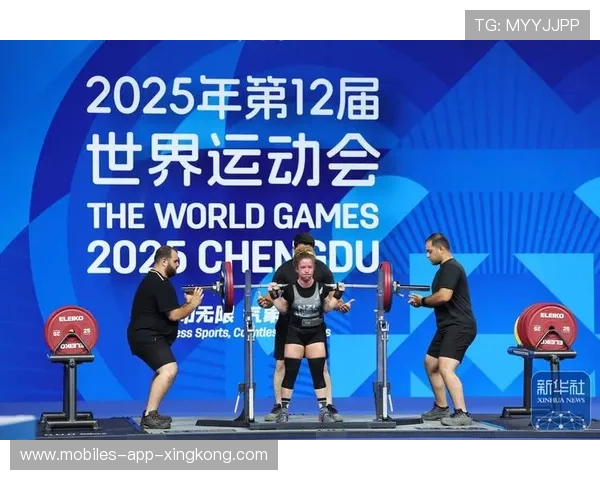 世界冠军比赛途中掉鞋仍跑完全程 世界冠军比赛途中掉鞋仍跑完全程